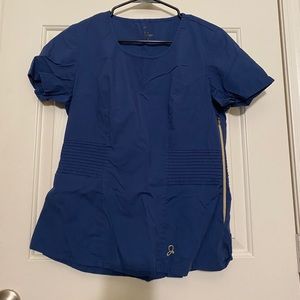 Jaanuu Scrub Top
